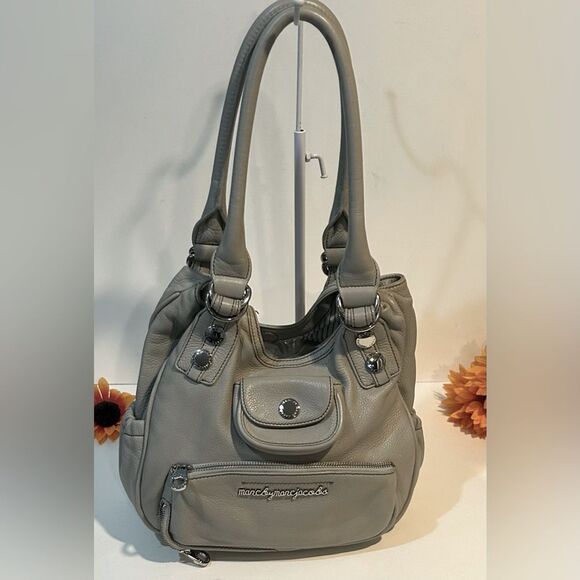 Marc by Marc Jacobs Elegant Gray Leather hobo Handbag hobo shoulder bag - Picture 1 of 12